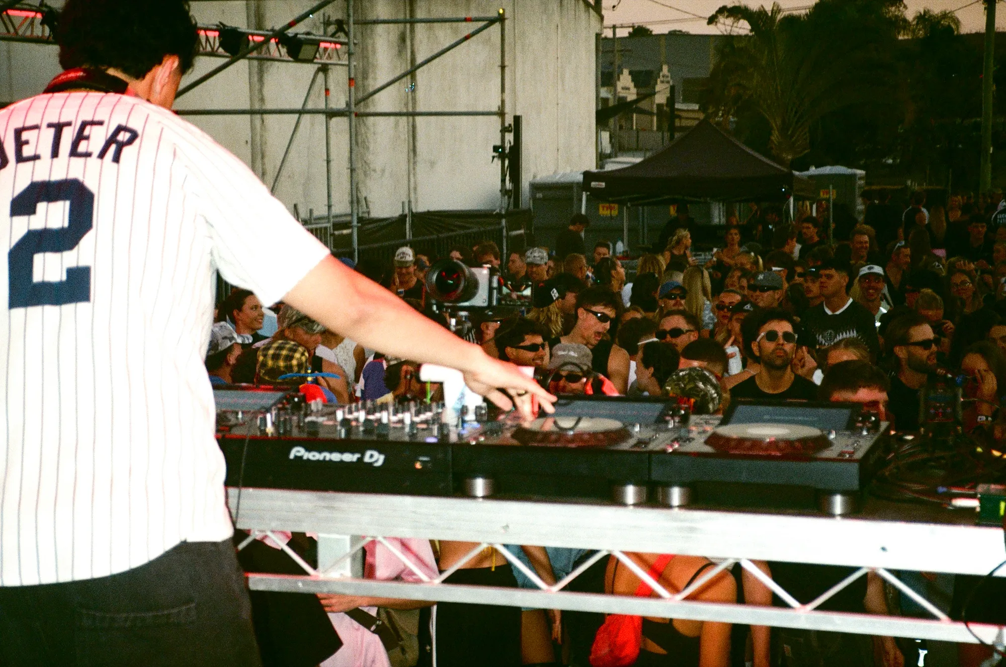 Spencers Film Diaries: Finding the Feeling Inside the Dance Floor — image 3