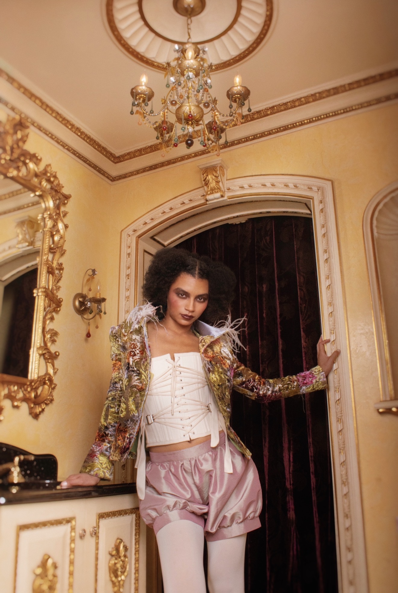 Victorian Dreams: Inside a Collaborative Fashion Editorial — image 4